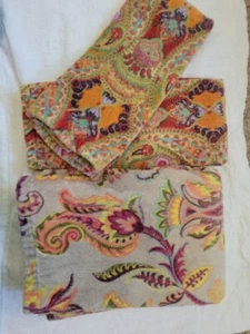 3 World Market Paisley Floral Velour Bath & Hand Towels - Picture 1 of 19