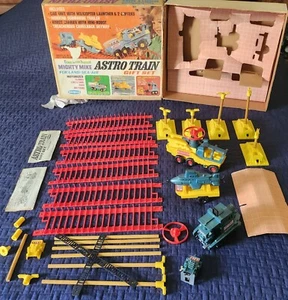 Mighty Mike Astro Train Gift Set-Motorized Land Sea Air-2 Robots + Factory Box - Picture 1 of 24