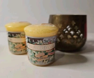 Set! 2 candelabros Yankee Candle Christmas Cookie Votivos y diseño de ponche LATÓN Foto 1 de 4
