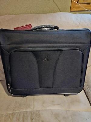 Bolsa de vestuário Skyway Signa 4 42 polegadas 2 rodas nova com etiquetas - Imagem 1 de 4