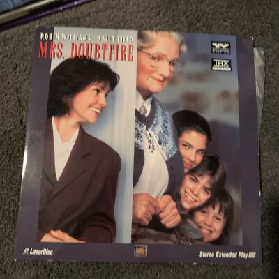 Mrs. Doubtfire (1993) - Laserdisc - Widescreen Extended Edition - Image 1 of 2