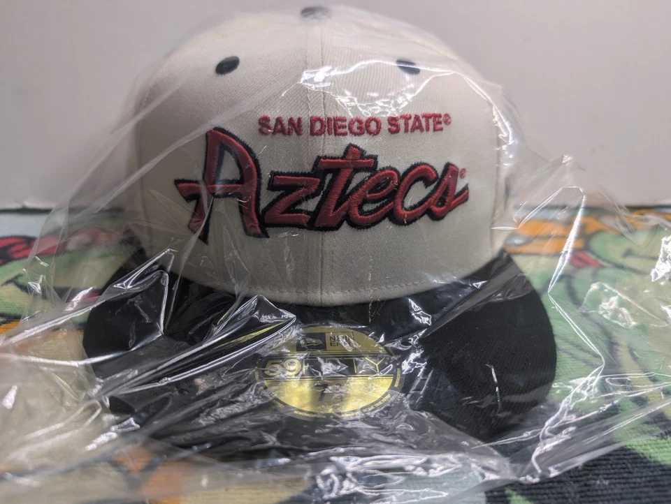 New Era NCAA San Diego State Aztecs Retro Style Script 59FIFTY Hat 7 3/4 - Image 1 of 4