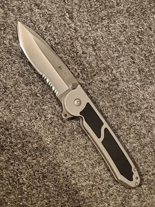 CRKT M18-14 Kit Carson Design Discontinued - Picture 1 of 10