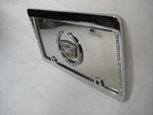 CADILLAC CHROME METAL CREST WREATH VANITY PLATE & DIAMOND STUDDED SURROUND -2 PC - Picture 1 of 5