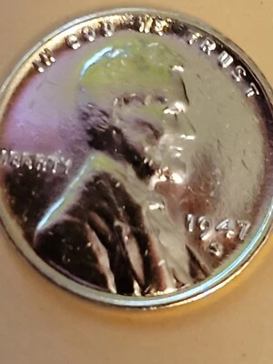 1947 S USA 1c 24k Gold Uncirculated Lincoln Wheat Penny - Image 1 of 3