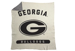 Logo Brands 50 x 60 in. Georgia Bulldogs Prime Luxe Dreams Throw - Picture 1 of 1