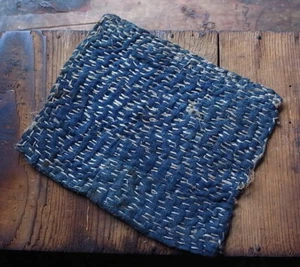 o26. Japanese antique Indigo dye small Sashiko cotton & linen yarn - Picture 1 of 6