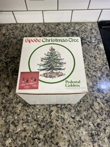 Set of 4 Spode Christmas Tree 16 oz. Pedestal Goblets with Gold Rims - Picture 1 of 5