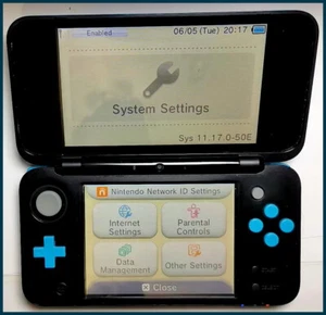 Nintendo 'NEW' 2DS XL Black/Blue Tested Battery, Stylus, USB Charge Lead 32GB SD - Picture 1 of 18
