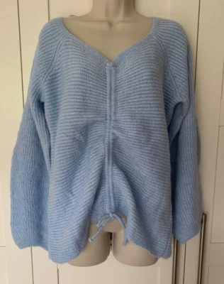 BNWT DOROTHY PERKINS blue Relaxed fit ruched front knitted Jumper. Size 12 - Image 1 of 4