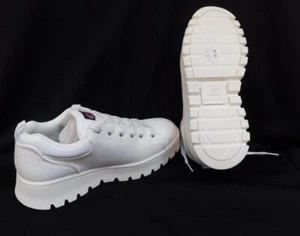 NIB - Ms. Street Cleats - Luckier from Skechers - White - Sz 7 - Picture 1 of 6
