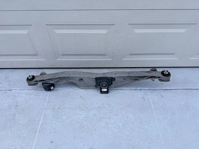 BMW X1 F48 2016-2022 eje trasero diferencial travesaño soporte de montaje OEM Foto 1 de 4