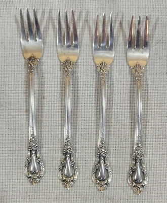 Awesome Lunt Eloquence Sterling Set of  4 Pickle Forks 94 Grams of Silver - Image 1 of 4