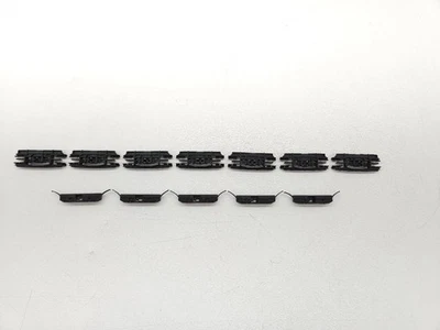 Original 17-23 BMW 530i 540i 530e Right Left Side Roof Rail Molding Clip Bracket - Image 1 of 4