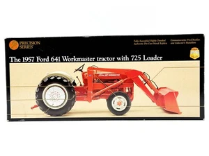 1/16 Ford 641 Workmaster Tractor With 725 Loader, Precision Series #6 - Picture 1 of 3