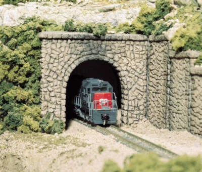 Woodland Scenics C1155 N Scale Single Track Tunnel Portal - Random Stone (2-Pack - Image 1 of 3