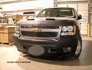 Lebra Front End Mask Cover Bra Fits Chevy Avalanche & Tahoe 2007-2014 - Picture 1 of 3