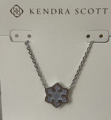 Collar Colgante Copo de Nieve Kendra Scott Rodio Plata Ópalo Nuevo con Etiquetas y Caja de Regalo Foto 1 de 4