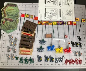 Battle Masters Board game figure flags Orcs Knight Chaos Replacement Part Pieces - Picture 1 of 4