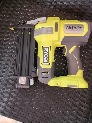 Nailer Air Strike Tecnology   18 GA.               18 VOL RYOBI 18 GA BRAD NAIL - Image 1 of 4