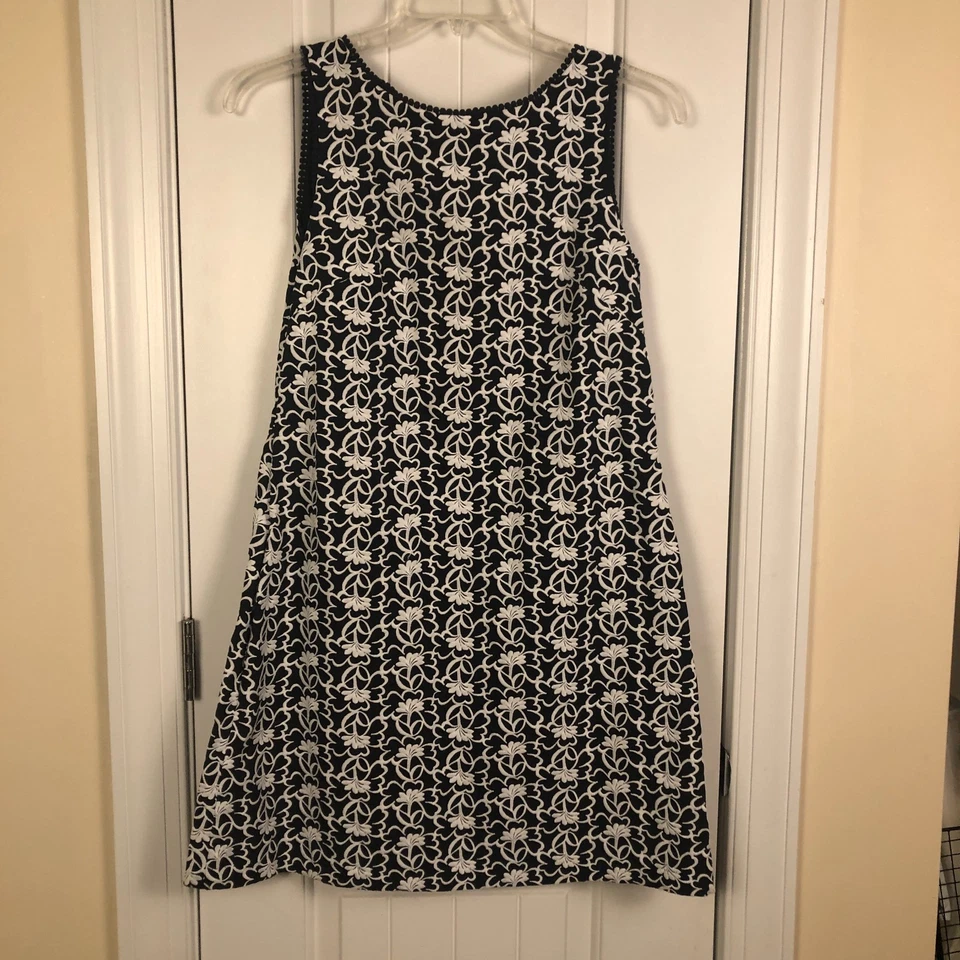 Ann Taylor женщин Shift платье вышитый без рукавов размер 8 коттедж ретро 60-х - Изображение 1 из 4