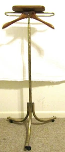 MID CENTURY LEE ROWAN 24K GOLD PLATED GENTLEMAN'S SUIT VALET WITH CHANGE TRAY - Picture 1 of 12