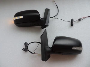 Power Fold LED Signal Side Mirror For 2006~2007~08~09~10  TOYOTA Yaris 4dr - Picture 1 of 8