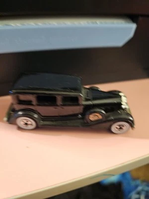 Hot Wheels 1982 Classic '34 Packard negro con neumáticos de pared blanca - desgaste Foto 1 de 4
