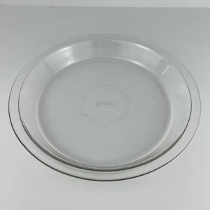 Vintage PYREX ORIGINAL 209 Round 9 Inches, 23  Cm Baking Dish Made in USA - Picture 1 of 5