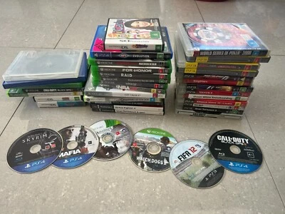 32 x Assorted Games Bulk PS3 PS4 Xbox One Xbox 360 DS + More *Read Description* - image 1 of 4
