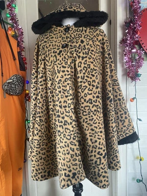 Vintage Cheetah Leopard Print Cape Jacket Faux Fur Old Hollywood Glam NWT XL-3X - Image 1 of 4