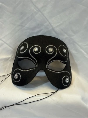 Men's Venetian S Masquerade Ball Mask Black & Silver - Image 1 of 4