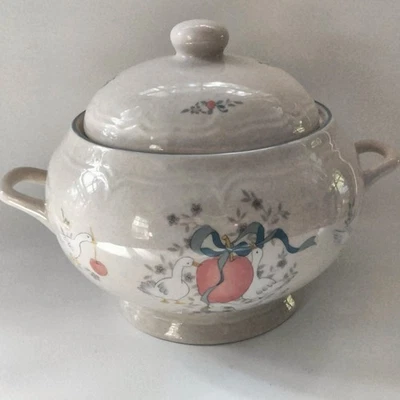 De colección MERMELADA Gres Sopa Tureen Ganso Pato Cinta Azul China Internacional Foto 1 de 4