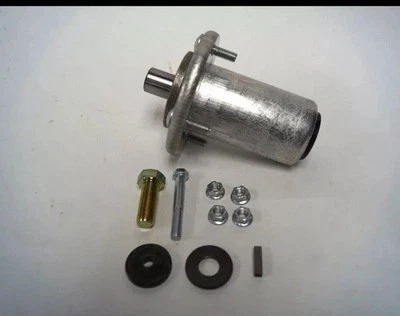 OEM Ariens Gravely Lawn Mower Spindle 59225700 58810800 59125000 - Image 1 of 4