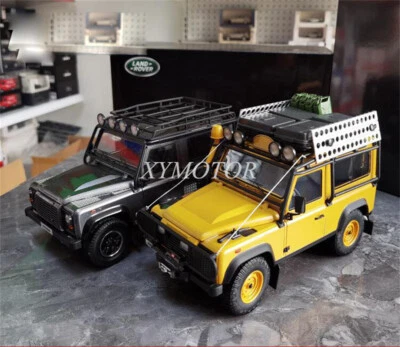 KYOSHO 1:18 Land Rover Defender 90 Camel cup 1985 Borneo Diecast Model Car Gifts - Image 1 of 4