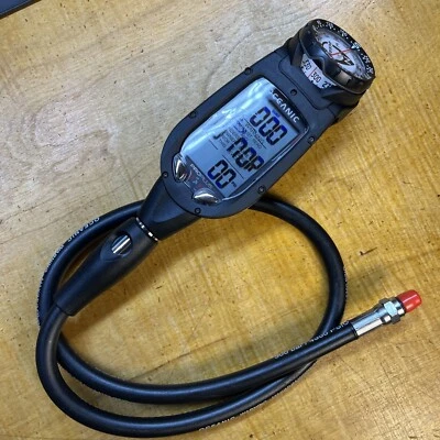 Consola de buceo Oceanic Pro Plus 4 con brújula y desconexión rápida (QD) Foto 1 de 4