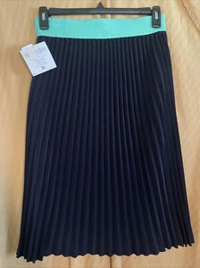 LuLaRoe Woman’s Jill Pleated Skirt NWT Size Medium - Picture 1 of 3