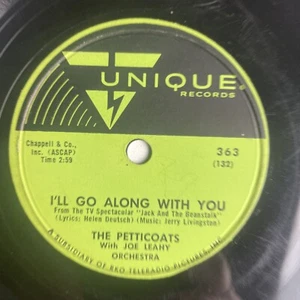 10" 78 RPM-Petticoats-High Heels/I'll Go Along With You/Unique Records 363 - Foto 1 di 4