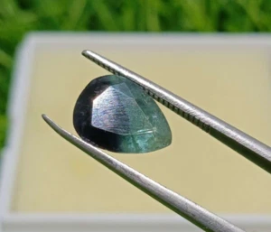2.8 Carats Pear Shape Brilliant Cut Bicolor Blue To Black Tourmaline Gemstone - Picture 1 of 4