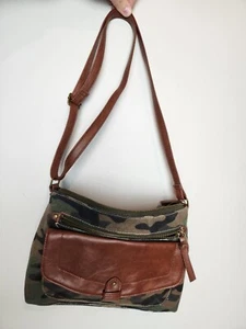 Camouflage Canvas/leather Purse No Tags - Picture 1 of 7