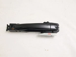 Maniglia esterna posteriore destra Nissan NAVARA D23 81106 - Picture 1 of 3