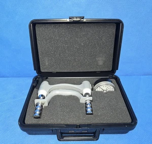 Jamar Hydraulic Hand Dynamometer W/Case - Picture 1 of 7