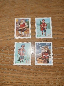 US #3004-3007 MNH Singles 1995 Santa Claus Tree Child Chimney - Picture 1 of 2