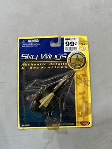 NIP Sky Wings Motor Max US Air Force Die Cast Metal/Plastic Plane D32 - Picture 1 of 2
