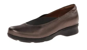 New Clarks Artisan Women's Aubria Fay Flat Shoes Bronze Size 7.5M - Picture 1 of 4