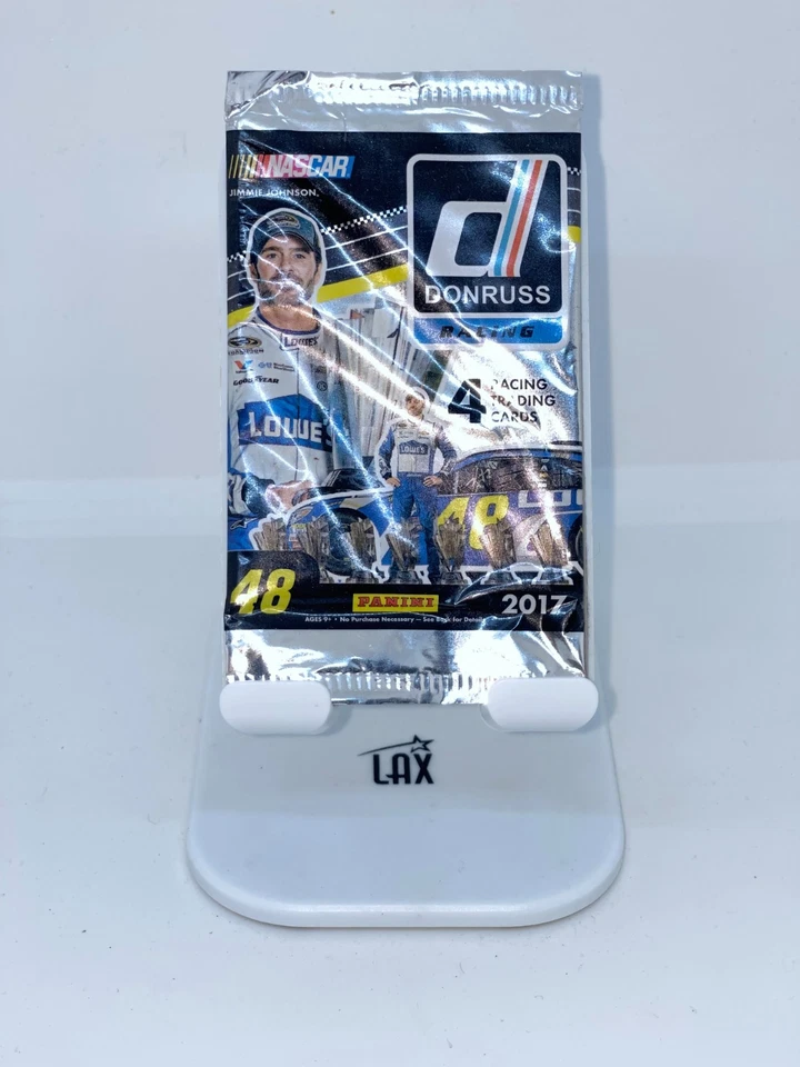 2017 Donruss Nascar Racing Panini 4 Trading Card Pack - Image 1 of 4