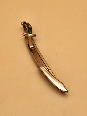 Espada de sable de escritura SWANK EE. UU. 75 años de antigüedad tono dorado clip de corbata barra agarre de piedra Foto 1 de 4