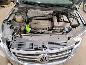 Rh Passenger Side Front Lamp 2010 Tiguan Sku#4293780 - Picture 1 of 6