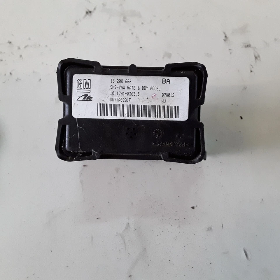 SENSORE IMBARDATA PER OPEL Astra H GTC 13208666 (05>) - Immagine 1 di 1