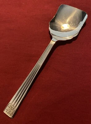 Cuchara de azúcar chapada en plata de colección de Pinder Bros. Ltd. c. 1950’s-1960’s Foto 1 de 4